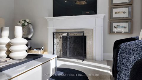 Photo 9 at 31 Boake Trail, Bayview Hill, Richmond Hill