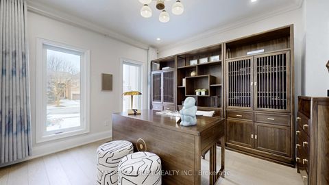 Photo 15 at 31 Boake Trail, Bayview Hill, Richmond Hill