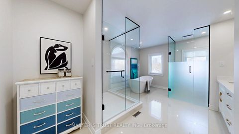 Photo 22 at 31 Boake Trail, Bayview Hill, Richmond Hill