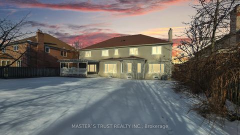 Photo 35 at 31 Boake Trail, Bayview Hill, Richmond Hill