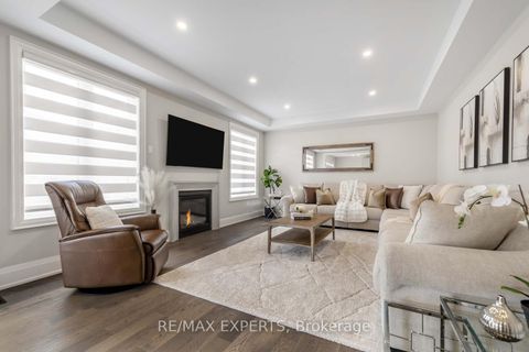 Photo 9 at 75 Bethpage Crescent, Glenway Estates, Newmarket