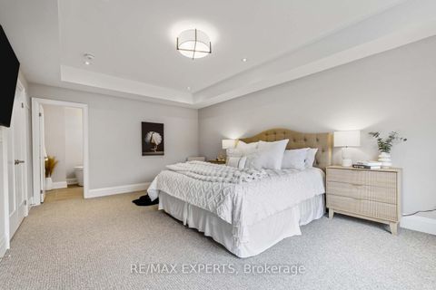 Photo 18 at 75 Bethpage Crescent, Glenway Estates, Newmarket