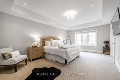 Photo 19 at 75 Bethpage Crescent, Glenway Estates, Newmarket