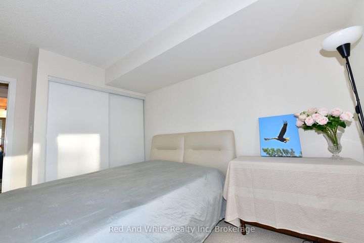 Photo 17 at 3 - 4080 Parkside Village Drive, Creditview, Mississauga