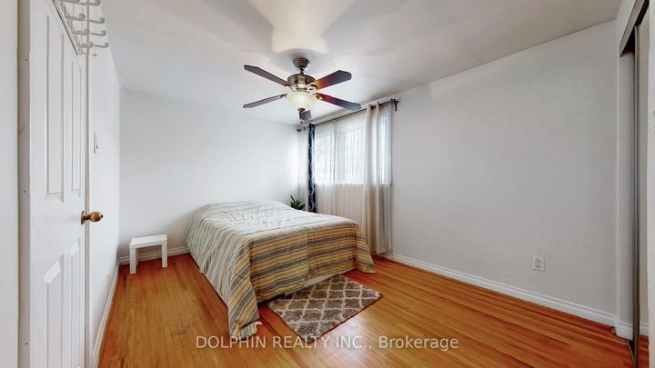 Photo 21 at 15 - 15 Fleetwood Crescent, Southgate, Brampton