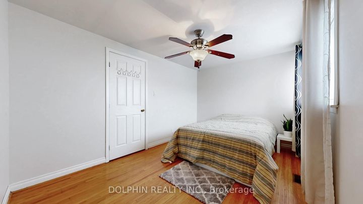 Photo 23 at 15 - 15 Fleetwood Crescent, Southgate, Brampton