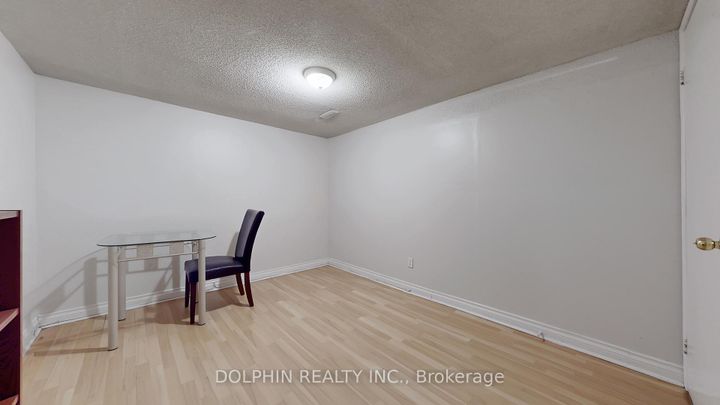 Photo 37 at 15 - 15 Fleetwood Crescent, Southgate, Brampton