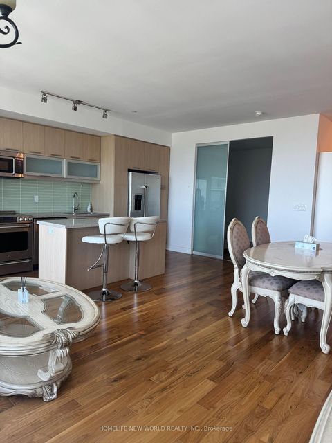 Photo 7 at 7505 - 388 Yonge Street, Bay Street Corridor, Toronto