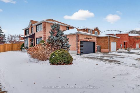 Photo 2 at 1 Arisaig Drive, Maple, Vaughan