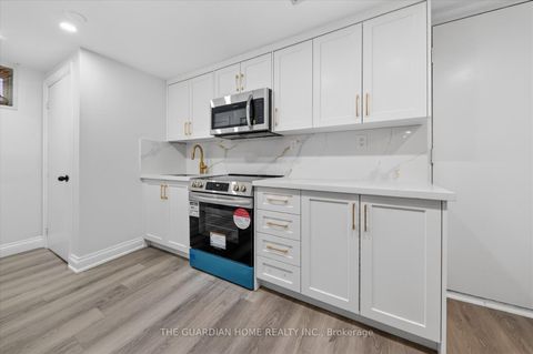 Photo 43 at 1 Arisaig Drive, Maple, Vaughan