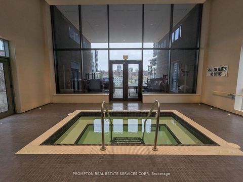 Photo 23 at 712 - 121 Mcmahon Drive, Bayview Village, Toronto