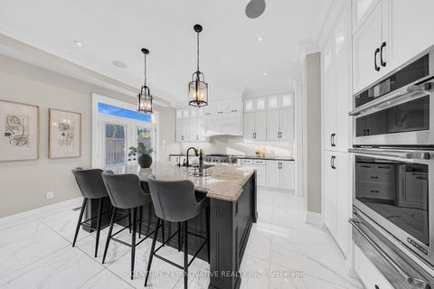 Photo 13 at 752 Hillview Crescent, West Shore, Pickering