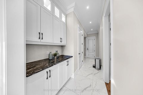 Photo 21 at 752 Hillview Crescent, West Shore, Pickering