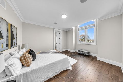 Photo 32 at 752 Hillview Crescent, West Shore, Pickering