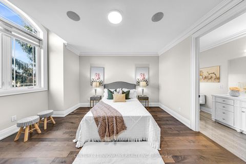 Photo 33 at 752 Hillview Crescent, West Shore, Pickering