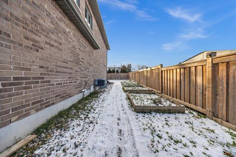 Photo 47 at 752 Hillview Crescent, West Shore, Pickering