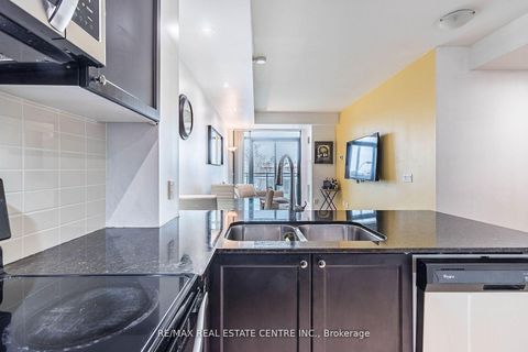 Photo 6 at 214 - 2522 Keele Street, Maple Leaf, Toronto