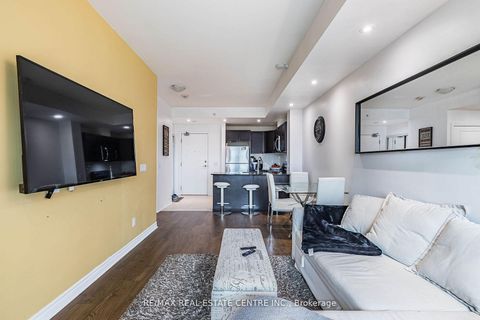 Photo 20 at 214 - 2522 Keele Street, Maple Leaf, Toronto