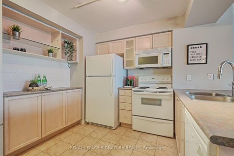 Photo 10 at 505 - 410 Queens Quay W, Waterfront Communities C1, Toronto