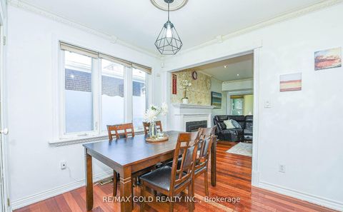 Photo 11 at 13 Foster Road, Malton, Mississauga