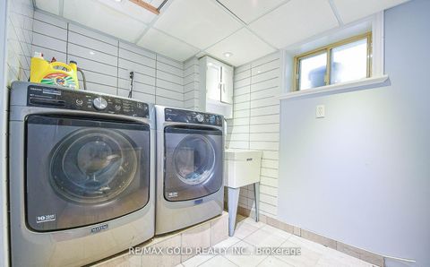 Photo 23 at 13 Foster Road, Malton, Mississauga