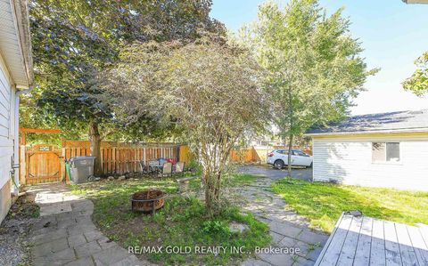 Photo 36 at 13 Foster Road, Malton, Mississauga