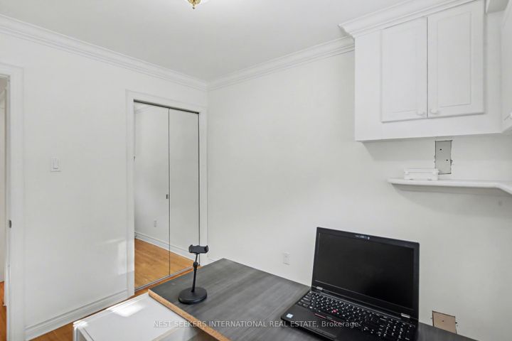 Photo 33 at 2765 Bushland Crescent, Clarkson, Mississauga