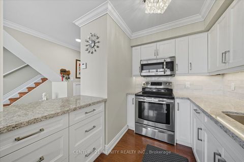 Photo 9 at 635 - 50 Richmond Street E, O'Neill, Oshawa