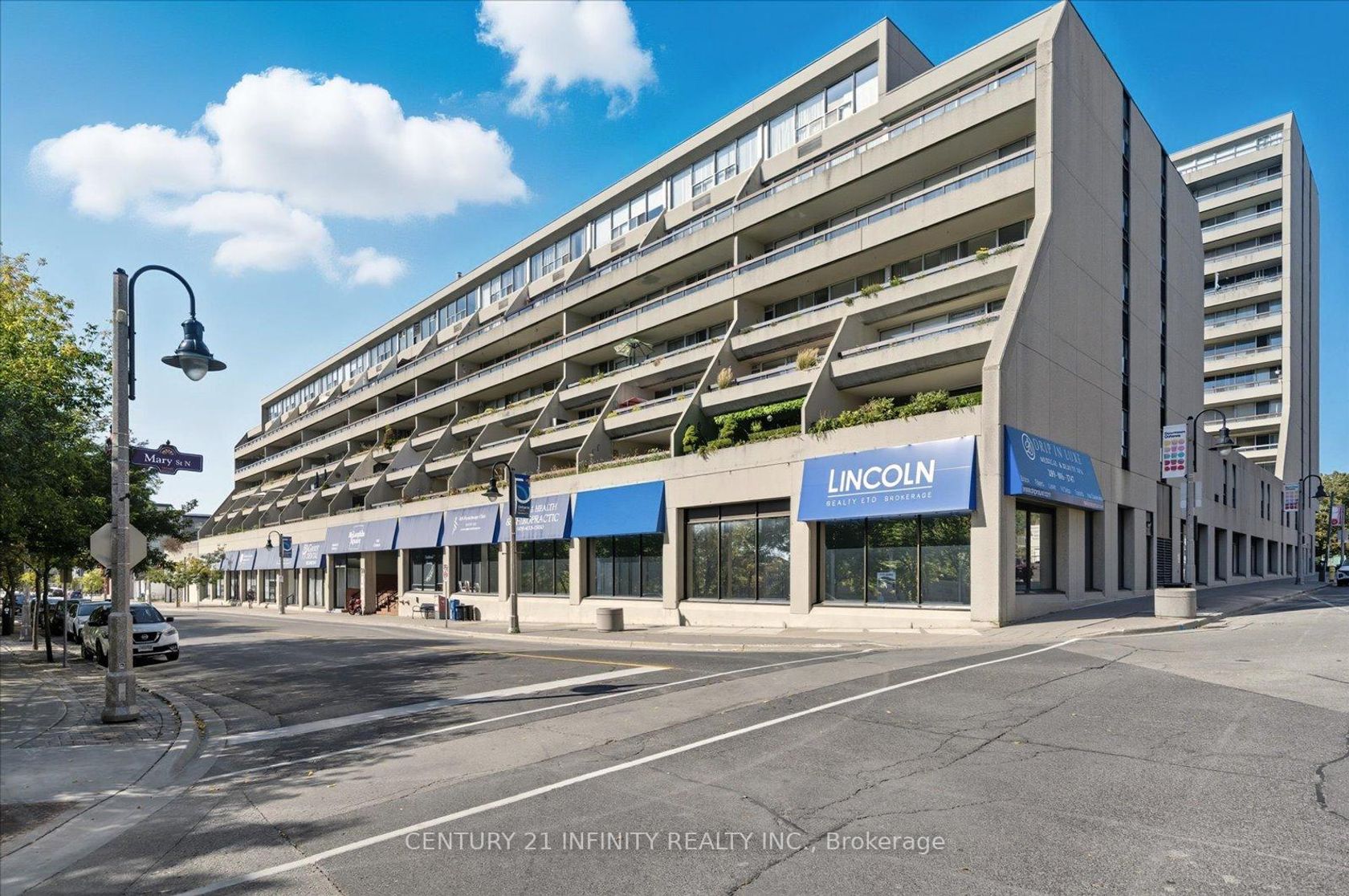 635 - 50 Richmond Street E, O'Neill, Oshawa 
