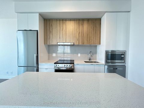 Photo 10 at B-729 - 50 Upper Mall Way, Brownridge, Vaughan