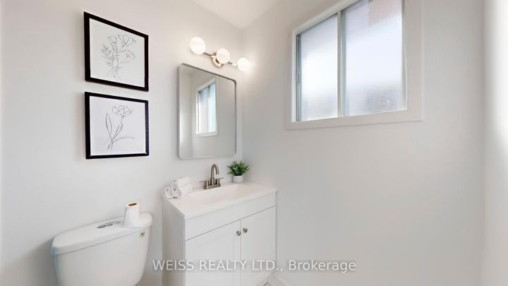 Photo 23 at 9 Tralee Street, Heart Lake West, Brampton