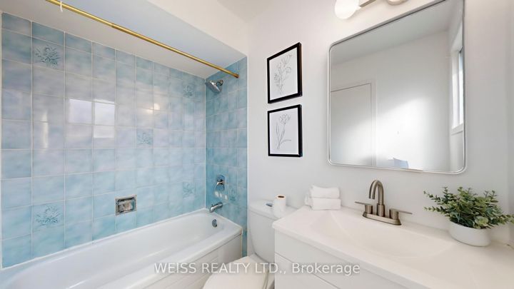 Photo 24 at 9 Tralee Street, Heart Lake West, Brampton