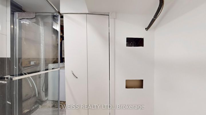 Photo 35 at 9 Tralee Street, Heart Lake West, Brampton