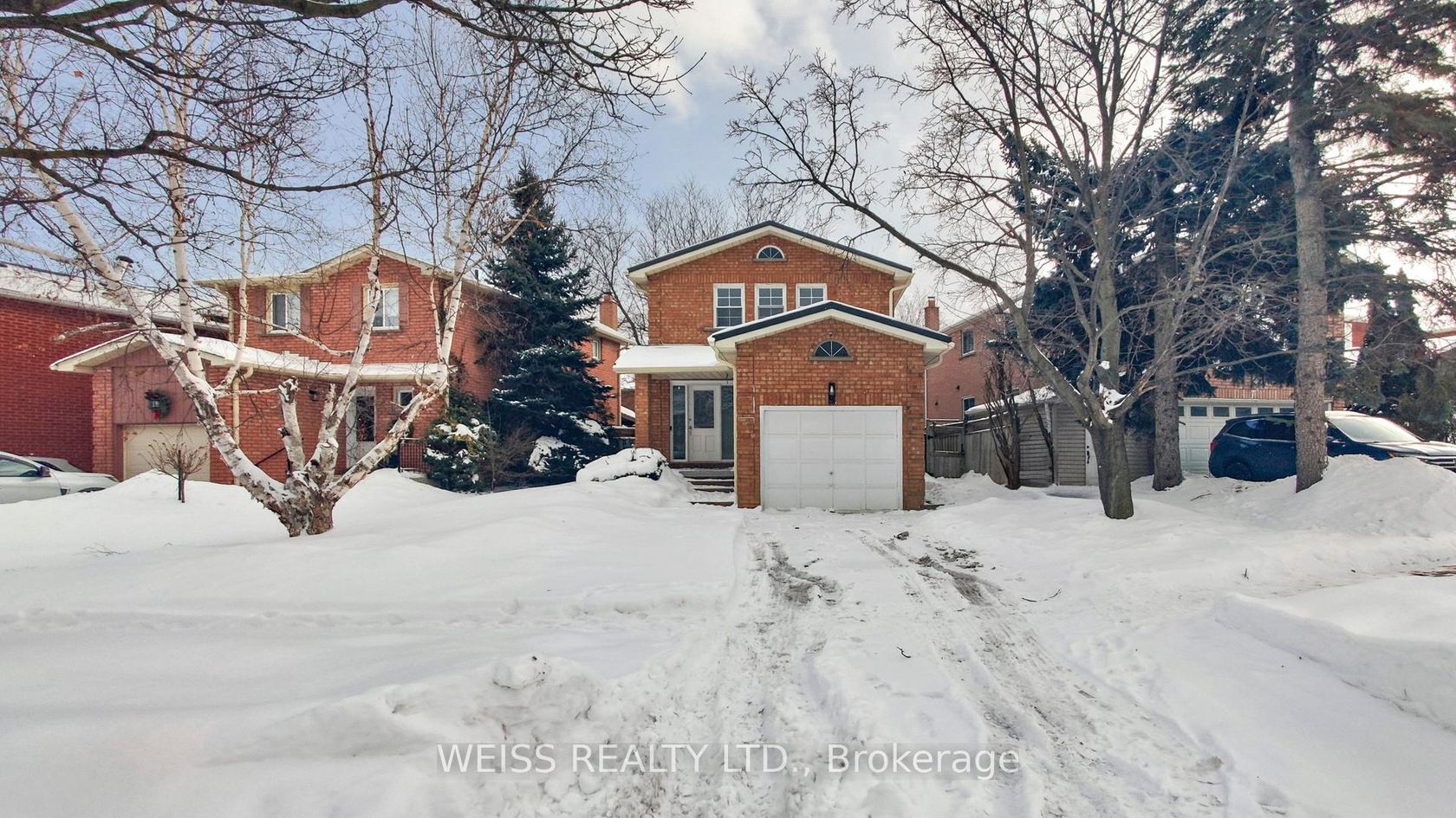 9 Tralee Street, Heart Lake West, Brampton 2