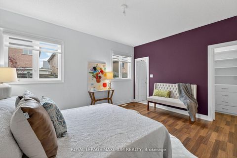 Photo 23 at 27 Acqua Drive, Vellore Village, Vaughan