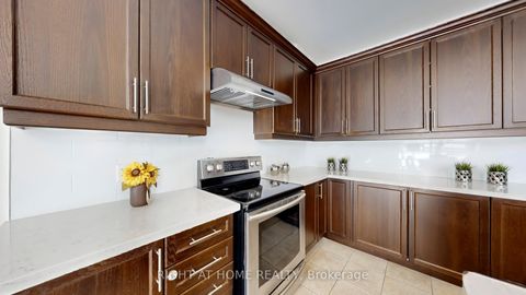 Photo 7 at 20 Charlemagne Avenue, Shore, Barrie