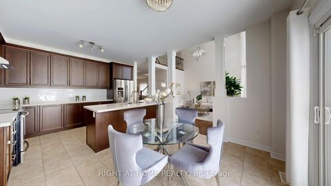 Photo 9 at 20 Charlemagne Avenue, Shore, Barrie