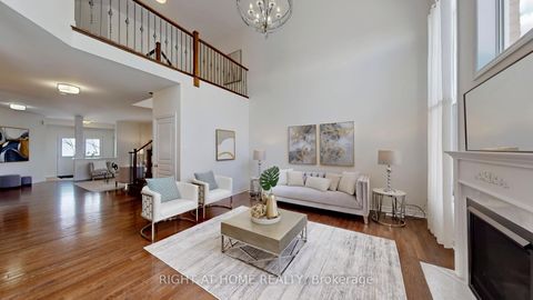 Photo 13 at 20 Charlemagne Avenue, Shore, Barrie