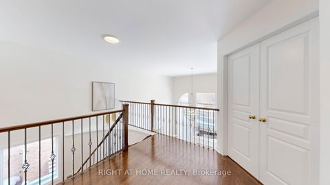 Photo 18 at 20 Charlemagne Avenue, Shore, Barrie