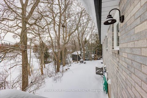 Photo 33 at 21 Malone Road, Sutton & Jackson's Point, Georgina