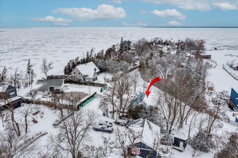 Photo 43 at 21 Malone Road, Sutton & Jackson's Point, Georgina