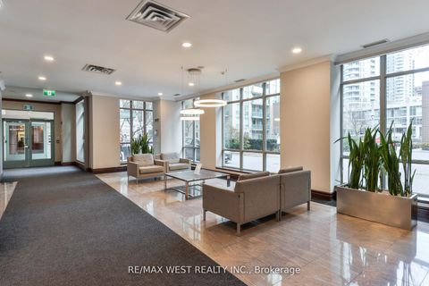 Photo 10 at 216 - 22 Olive Avenue, Willowdale East, Toronto