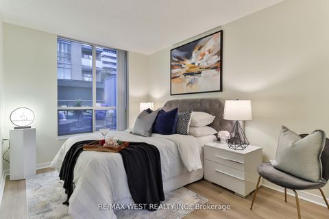 Photo 14 at 216 - 22 Olive Avenue, Willowdale East, Toronto