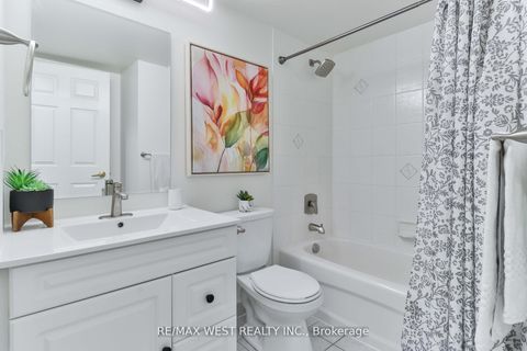 Photo 23 at 216 - 22 Olive Avenue, Willowdale East, Toronto