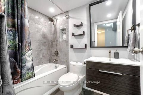 Photo 27 at 829 - 75 Weldrick Road E, Observatory, Richmond Hill