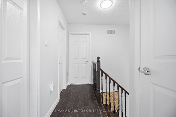 Photo 18 at 89 - 7155 Magistrate Terrace, Meadowvale Village, Mississauga