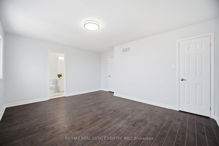 Photo 21 at 89 - 7155 Magistrate Terrace, Meadowvale Village, Mississauga