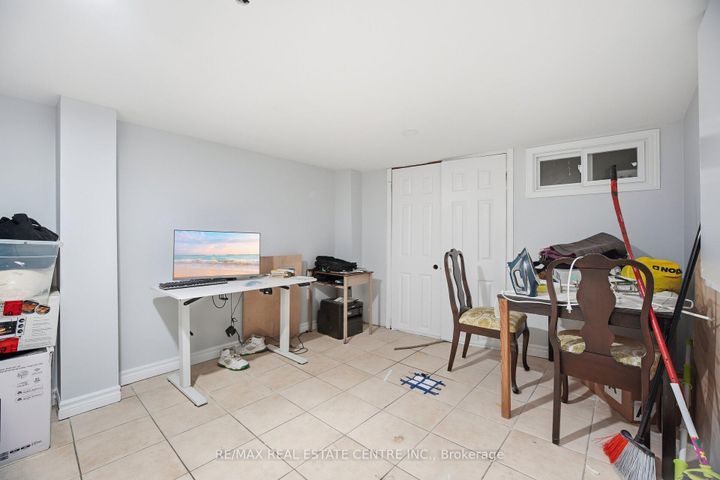 Photo 34 at 89 - 7155 Magistrate Terrace, Meadowvale Village, Mississauga