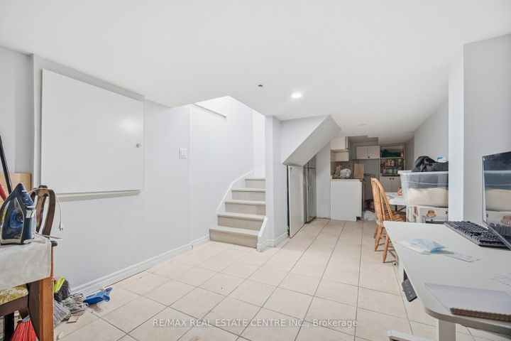 Photo 35 at 89 - 7155 Magistrate Terrace, Meadowvale Village, Mississauga