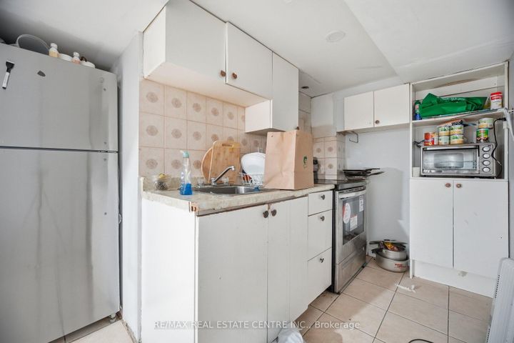 Photo 37 at 89 - 7155 Magistrate Terrace, Meadowvale Village, Mississauga